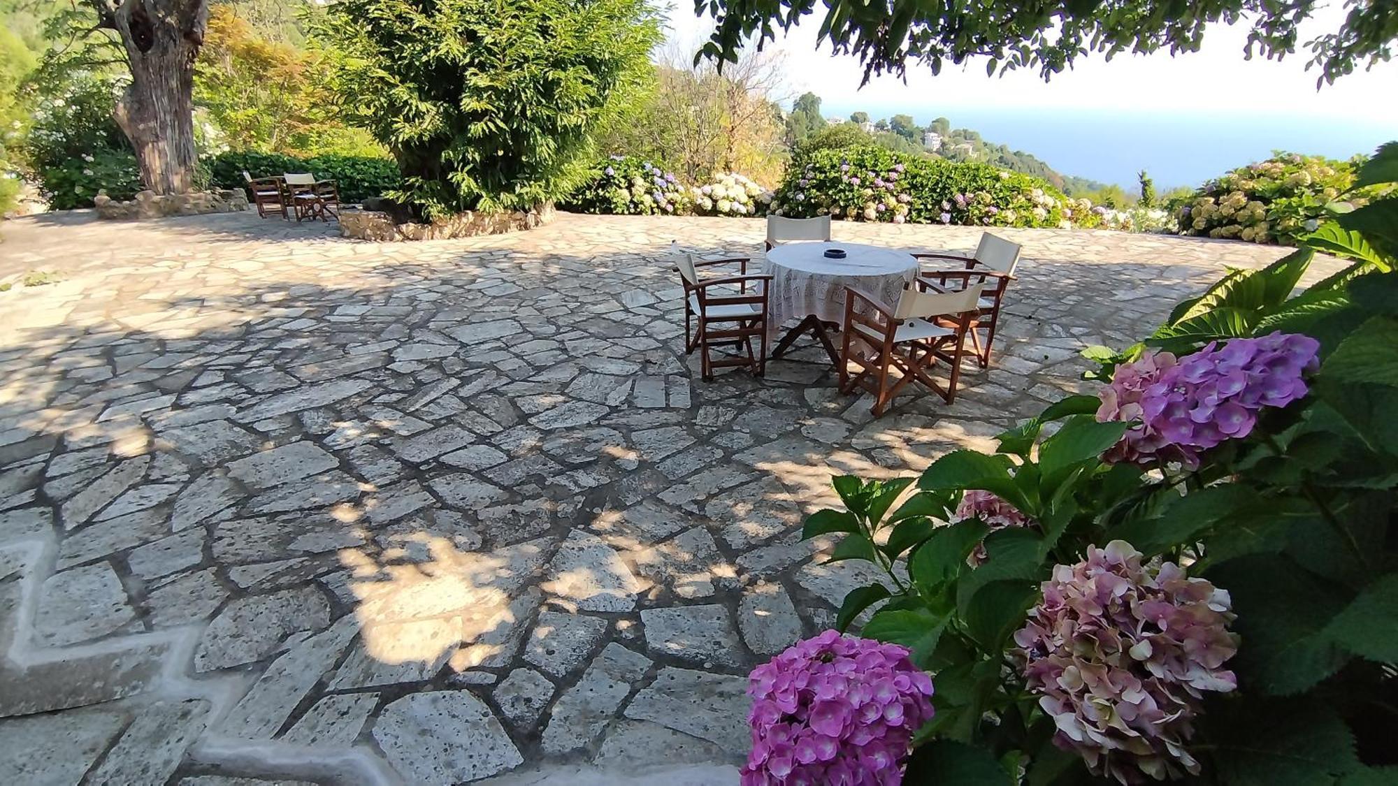 White Stone House With Great Sea View Villa Tsagkarada Buitenkant foto